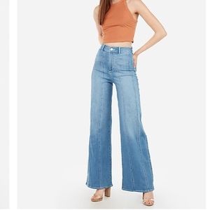 Wide Leg High waisted jeans